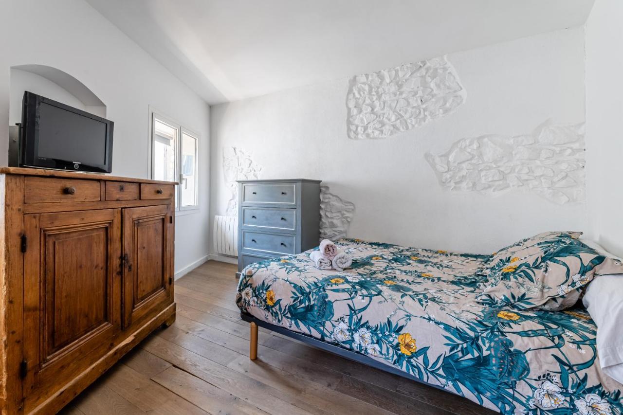 Le Duplex tropézienne par Dodo-a-Cassis Extérieur photo